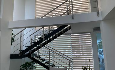 COSTA SUR / COSTA ESMERALDA / 383M / 4 HABITACIONES / AMOBLADA