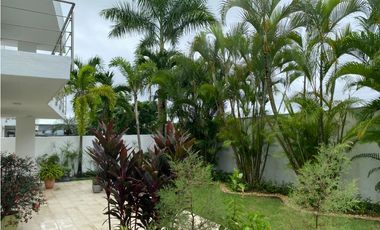 COSTA SUR / COSTA ESMERALDA / 383M / 4 HABITACIONES / AMOBLADA