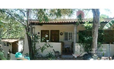 SE ALQUILA CASA San Carlos, Las Uvas 2 Rec,1 Baño,