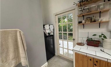 VENTA DE CASA EN DOLEGA EN DOS RIOS 3R CERCADA