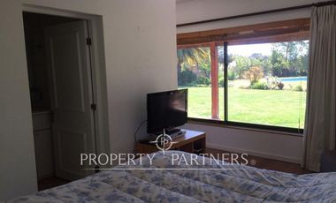 ¡OPORTUNIDAD! Casa familiar estilo chileno con hermoso jardín formado en Talagante