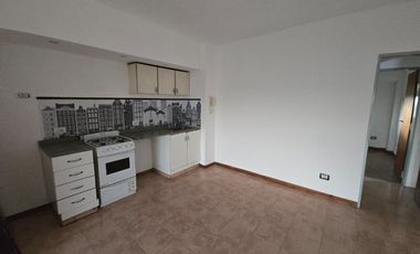 Departamento en venta en Remedios de Escalada Oeste