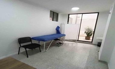CONSULTORIO EN ARRIENDO EN VERSALLES/MANIZALES