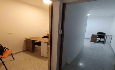 CONSULTORIO EN ARRIENDO EN VERSALLES/MANIZALES