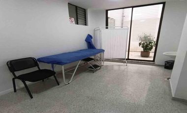 CONSULTORIO EN ARRIENDO EN VERSALLES/MANIZALES
