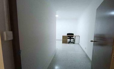 CONSULTORIO EN ARRIENDO EN VERSALLES/MANIZALES