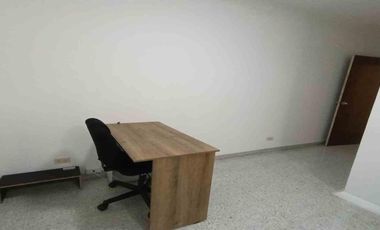 CONSULTORIO EN ARRIENDO EN VERSALLES/MANIZALES