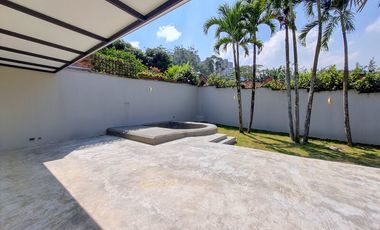 CASA EN ARRIENDO UBICADA EN ENVIGADO SECTOR LA ABADIA