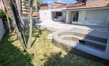 CASA EN ARRIENDO UBICADA EN ENVIGADO SECTOR LA ABADIA