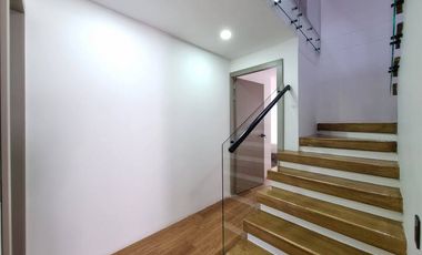 CASA EN ARRIENDO UBICADA EN ENVIGADO SECTOR LA ABADIA