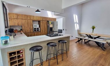 CASA EN ARRIENDO UBICADA EN ENVIGADO SECTOR LA ABADIA