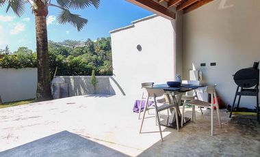 CASA EN ARRIENDO UBICADA EN ENVIGADO SECTOR LA ABADIA