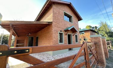 Venta casa 2 habitaciones a estrenar en Salvador Maria- Lobos