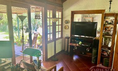 LAGO RAPEL  CASA CON MUELLE