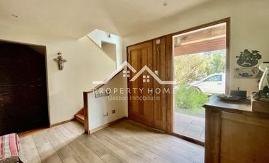 VENTA CASA PARCELA CHICUREO CENTRO 5DORM+SERV