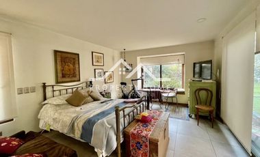 VENTA CASA PARCELA CHICUREO CENTRO 5DORM+SERV