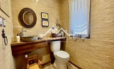 VENTA CASA PARCELA CHICUREO CENTRO 5DORM+SERV