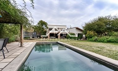 VENTA CASA PARCELA CHICUREO CENTRO 5DORM+SERV