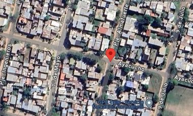 Casa en venta - 2 Dormitorios 1 Baño - Cochera - 182Mts2 - Santa Fe de La Vera Cruz