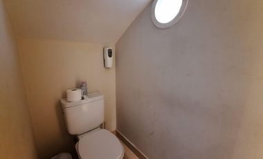 VENTA DE CASA CON PILETA EN BECCAR