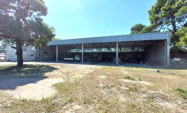 Galpón - Oficinas - Terreno - Villa Gesell -