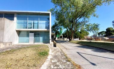Galpón - Oficinas - Terreno - Villa Gesell -
