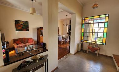 Venta Casa de 3 dormitorios Misiones 424 San Isidro