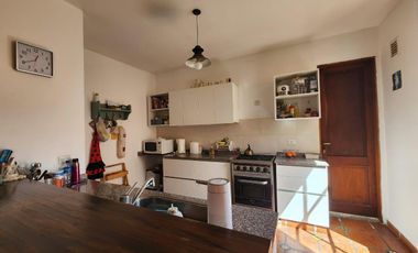 Venta Casa de 3 dormitorios Misiones 424 San Isidro