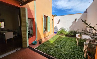 Venta Casa de 3 dormitorios Misiones 424 San Isidro