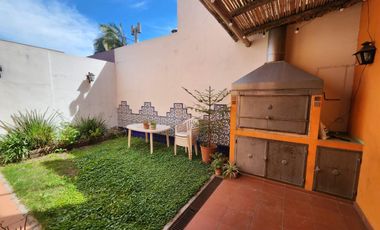 Venta Casa de 3 dormitorios Misiones 424 San Isidro