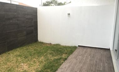 CASA EN PEDREGAL DE SHOENSTATT, CORREGIDORA, QUERÉTARO