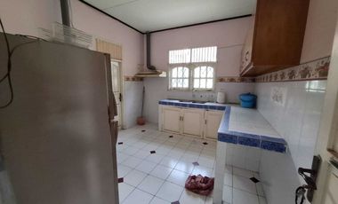 Dijual Rumah Tengah Kota tanah luas di Somber