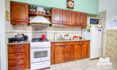 Chalet en venta apto crédito - Para dos familias, en dos plantas - Munro