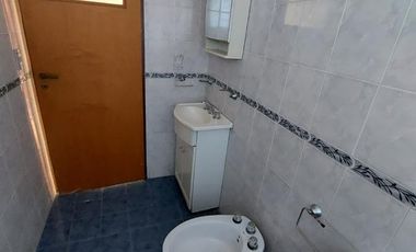 Venta Propiedad 6 Ambientes  en Villa Saenz Peña Ideal Vivienda o Uso Profesional