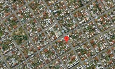 Casa en venta - 2 Dormitorios 1 Baño - 156Mts2 - Quilmes