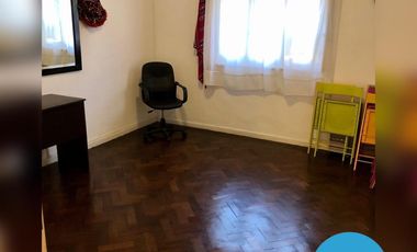 Casa en Guido Spadano al 1100 - Turdera