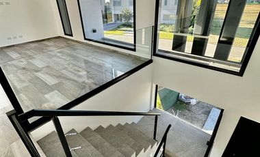 Casa en  venta y alquiler La Providencia Canning