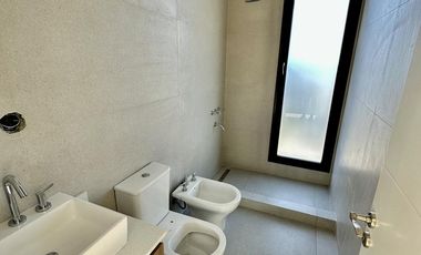 Casa en  venta y alquiler La Providencia Canning