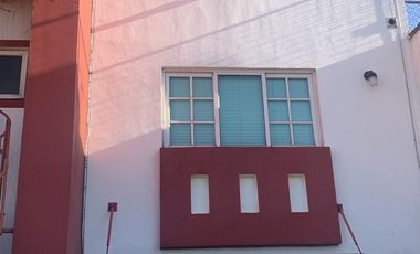 Casa en Venta en Metepec Edo. de Mexico con uso de suelo