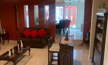 Casa en Venta en Metepec Edo. de Mexico con uso de suelo