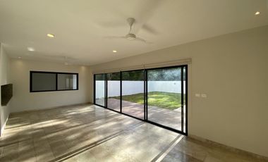 Casa en venta en privada Cabo norte Plaza la Isla