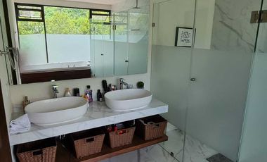 Venta Casa de Lujo en Playa La Coqueta, Tequesquitengo