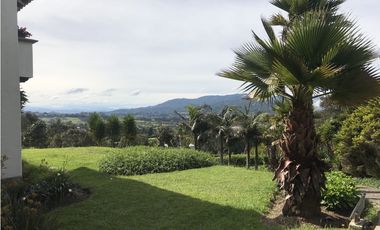 Venta de casa campestre en el Alto de Palmas