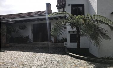 Venta de casa campestre en el Alto de Palmas
