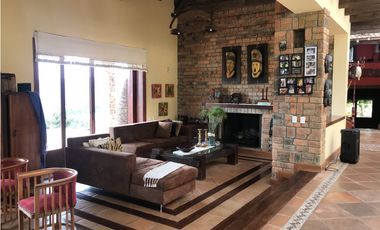 Venta de casa campestre en el Alto de Palmas