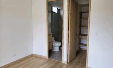 Arriendo Apartamento  para Estrenar en el Retiro Excelente Ubicacion