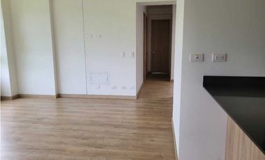 Arriendo Apartamento  para Estrenar en el Retiro Excelente Ubicacion