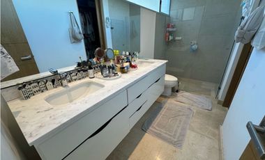 LUJOSO APARTAMENTO EN VENTA EN RIOMAR