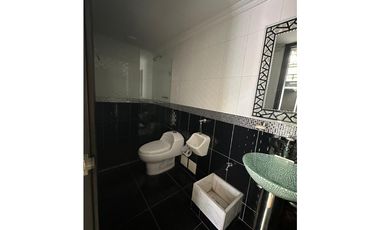 Casa en Venta en Sabaneta sector Loma de San José