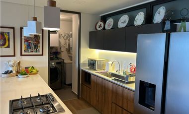 vendo hermoso y moderno apartaestudio en la Vía las Palmas 87,6 mts